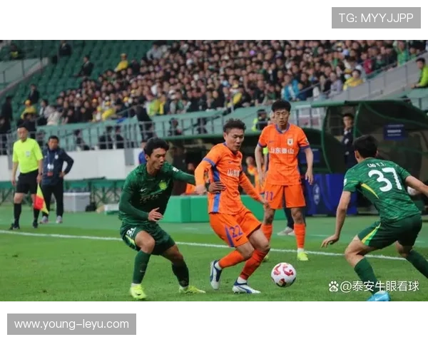 山东泰山领先局面频繁丢分，当前赛季表现受限，能否稳定比赛节奏成为关键考验