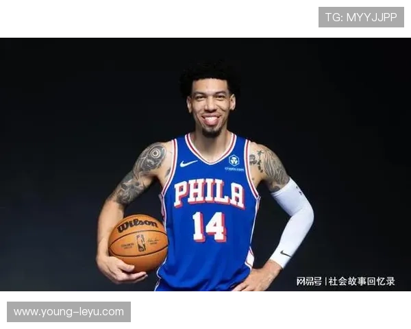 丹尼·格林三分掩护多样化战术，提升湖人关键时刻防守转换效率