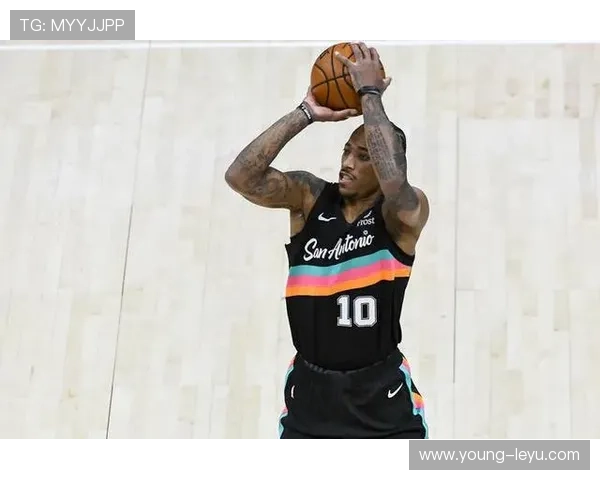 德马尔·德罗赞后仰中投对单防更稳对比上季效率提升